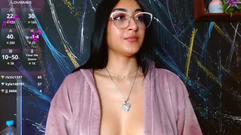 Marian online show from 01.20.25