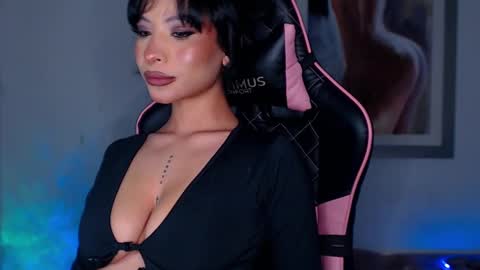 M A R I A N E online show from 01.09.25