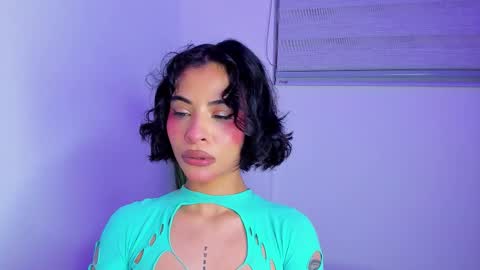 M A R I A N E online show from 02.12.26