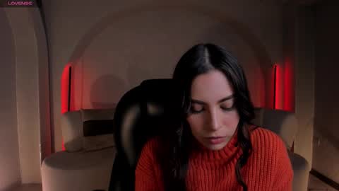 Marianne  online show from 11.27.25