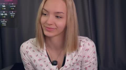 Snapshot of mariannsullivant chatting on 04.30.26 Rachel online show from 04.30.26