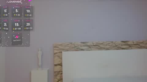 Snapshot of mariatayler1 chatting on 01.14.25 mariatayler1 online show from 01.14.25