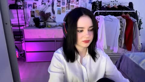 Emily online show from 10.14.25