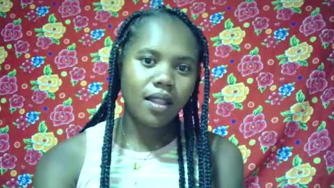 Snapshot of marie599194 chatting on 06.28.26 marie599194 online show from 06.28.26