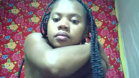 Snapshot of marie599194 chatting on 06.29.26 marie599194 online show from 06.29.26