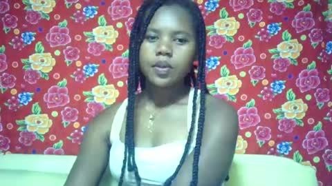 Snapshot of marie599194 chatting on 07.04.26 marie599194 online show from 07.04.26