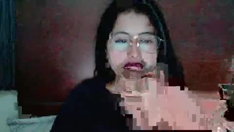 Snapshot of marie_pourtoi69 chatting on 12.06.24 700 pm Washington time online show from 12.06.24