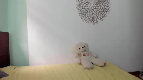 Snapshot of marie_pourtoi69 chatting on 02.14.25 700 pm Washington time online show from 02.14.25