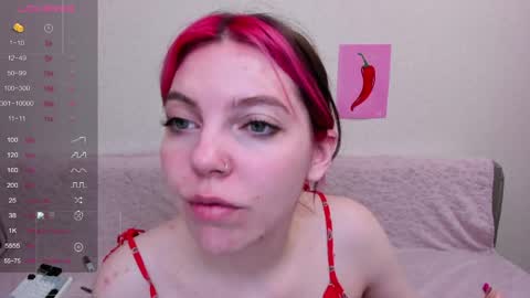 Snapshot of marie_reyess chatting on 06.02.26 Marie 3 online show from 06.02.26