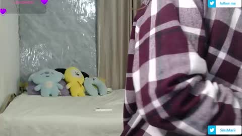 Snapshot of mariel_sins21 chatting on 02.22.26 Mariie online show from 02.22.26