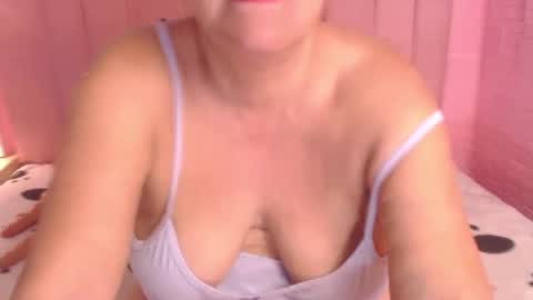 Snapshot of marielahorny303av chatting on 10.23.25 marielahorny303av online show from 10.23.25