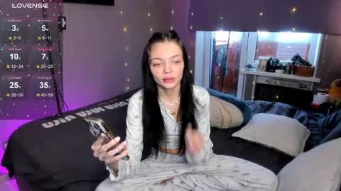 Snapshot of mariella__adams chatting on 03.22.26 Maria online show from 03.22.26