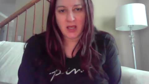 Snapshot of mariemasturbates chatting on 05.25.26 Marie online show from 05.25.26