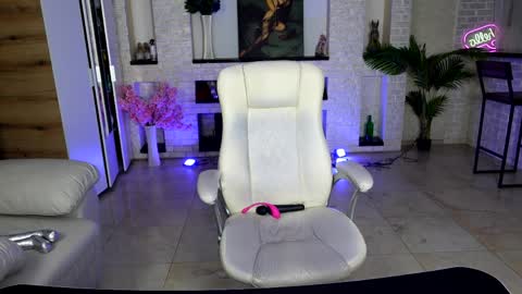 mariemlui online show from 04.10.26