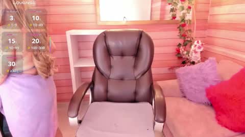 Snapshot of marien_thomson_ chatting on 03.01.26 Marien online show from 03.01.26