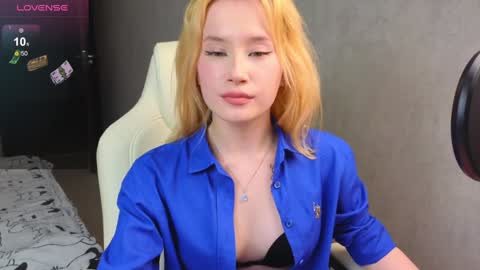 Snapshot of marietta__castro chatting on 12.24.24 Marietta online show from 12.24.24
