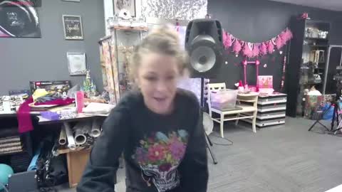 Snapshot of mariewaters chatting on 01.05.25 Marie Ann Waters online show from 01.05.25