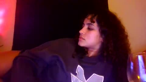 Snapshot of mariguimajf chatting on 09.13.25 mariguimajf online show from 09.13.25