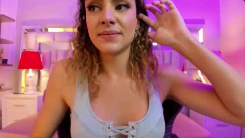 mariiahneedles online show from 02.22.26