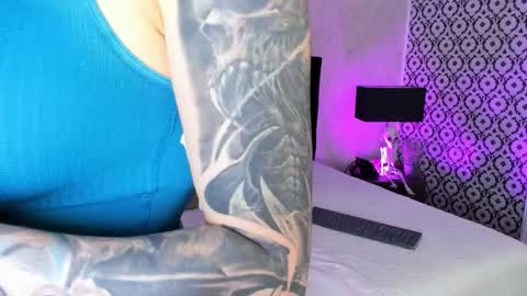 Mariana online show from 11.07.25