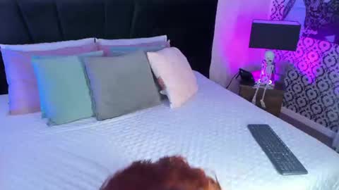 Snapshot of mariianna_lopez_ chatting on 06.17.26 Mariana online show from 06.17.26
