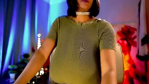 Nikita - Scroll down and read my bio please. New Pictures in Bio online show from 12.29.24