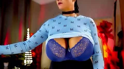 Nikita - Scroll down and read my bio please. New Pictures in Bio online show from 10.01.25