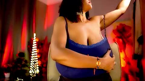 Nikita - Scroll down and read my bio please. New Pictures in Bio online show from 10.12.25