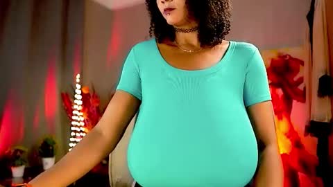 Snapshot of mariicha chatting on 02.25.26 Nikita - Scroll down and read my bio please. New Pictures in Bio online show from 02.25.26