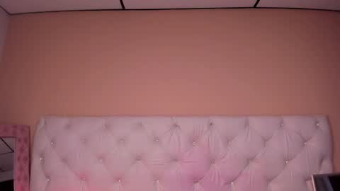 Snapshot of mariie_tayy chatting on 12.12.24 mariie_tayy online show from 12.12.24