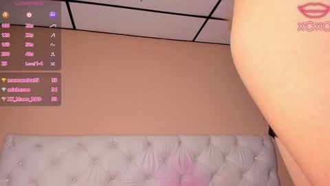 Snapshot of mariie_tayy chatting on 01.28.25 mariie_tayy online show from 01.28.25
