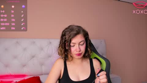 Snapshot of mariie_tayy chatting on 01.31.25 mariie_tayy online show from 01.31.25