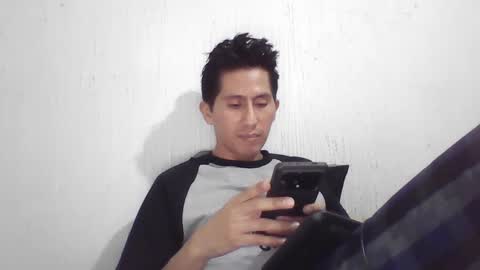 Snapshot of mariioonn chatting on 01.03.25 Paimon online show from 01.03.25