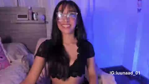 Snapshot of marijaneh chatting on 10.02.25 Luna Dulk online show from 10.02.25