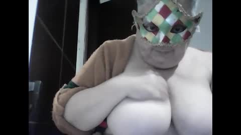 marilu64 online show from 12.12.24