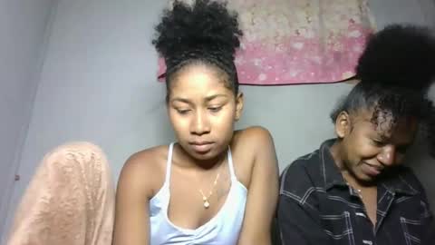 marina0506 online show from 12.17.25