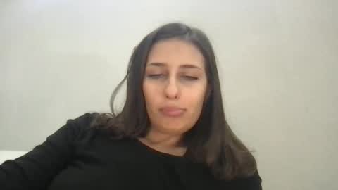 Snapshot of marinalgb chatting on 05.30.26 marinalgb online show from 05.30.26