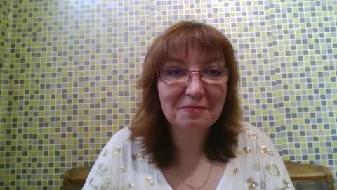 Snapshot of marinamrs chatting on 09.10.25 marinamrs online show from 09.10.25