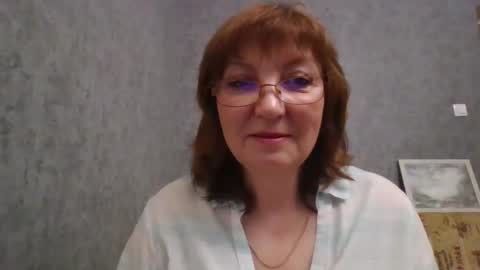 Snapshot of marinamrs chatting on 09.21.25 marinamrs online show from 09.21.25