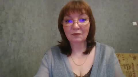 Snapshot of marinamrs chatting on 10.25.25 marinamrs online show from 10.25.25