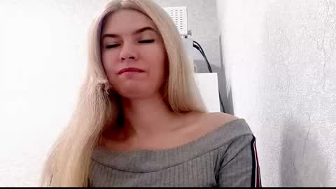 Emma online show from 10.17.25