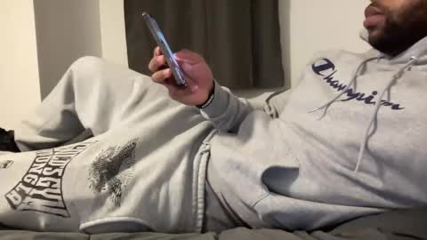 Snapshot of marineguyk19 chatting on 01.18.25 Z online show from 01.18.25