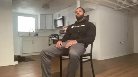 Snapshot of marineguyk19 chatting on 12.04.25 Z online show from 12.04.25