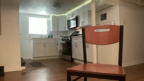 Snapshot of marineguyk19 chatting on 12.17.25 Z online show from 12.17.25