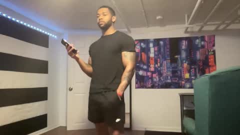 Snapshot of marineguyk19 chatting on 01.08.26 Z online show from 01.08.26