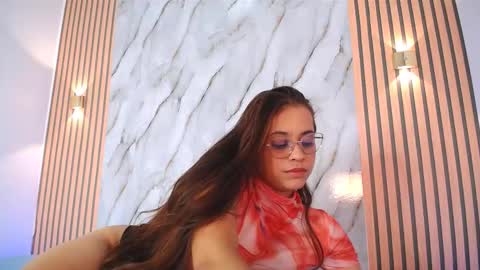 Snapshot of marinella16 chatting on 01.06.26 Marinella16 online show from 01.06.26