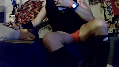 Snapshot of mario_1974 chatting on 11.17.25 Ray online show from 11.17.25