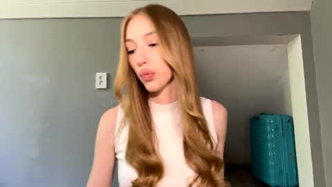 Snapshot of marioindal chatting on 06.23.26 Amelia online show from 06.23.26