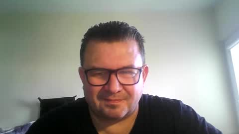 Sexi Mario online show from 10.25.25