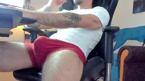 Snapshot of marioslim chatting on 06.19.26 marioslim online show from 06.19.26